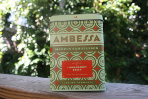 I mean LOOK at that tin. It's so pretty. 